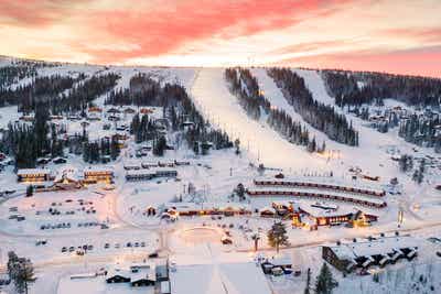 https://media.skistar.com/sv/boka-online/accommodation/image/Get?imageId=183853&ImageSize=Medium