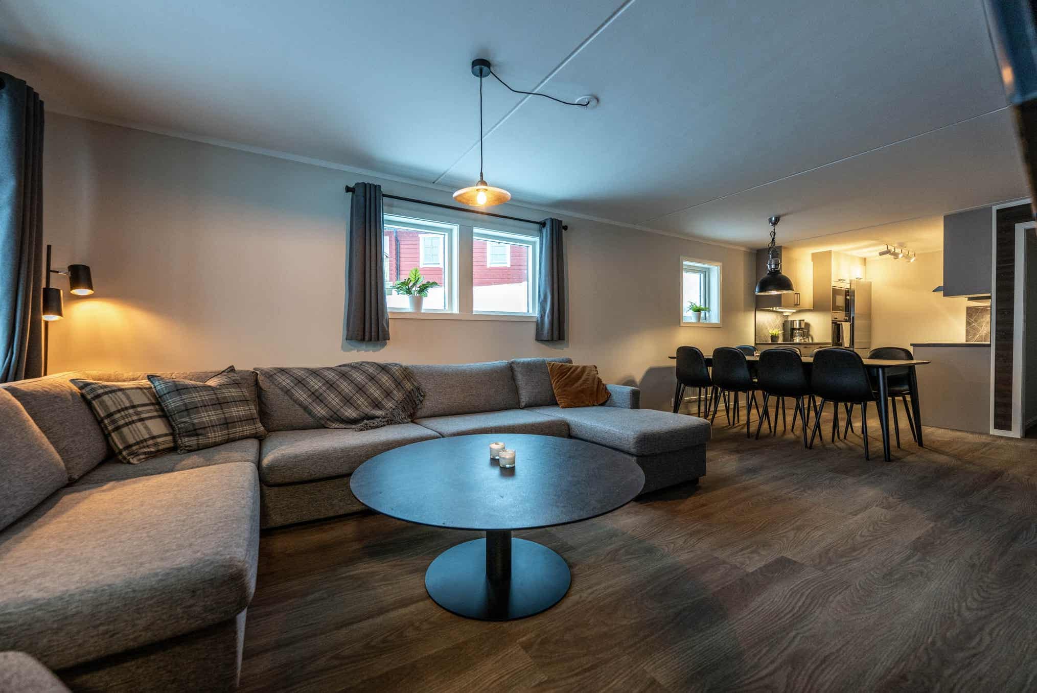 Röda Byn #3796